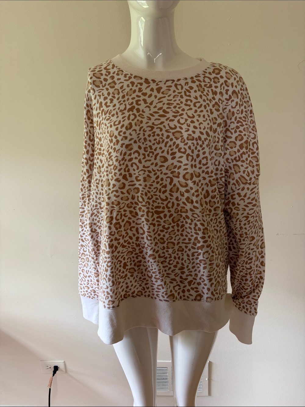 Time and Tru Cream Leopard Crewneck Sweatshirt